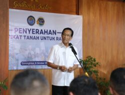 Sri Sultan Hamengkubuwono X Apresiasi Penyerahan Sertipikat Tanah bagi Masyarakat Gunungkidul