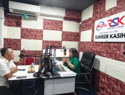 Kepala Kantah Manado Sosialisasi PTSL Saat Talkshow Radio Sumber Kasih