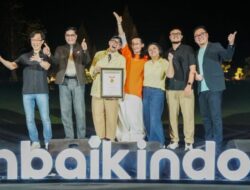 Dave Hendrick-Iwet Ramadhan Cetak Rekor MURI Live TikTok 11 Jam Nonstop Bareng Indosat