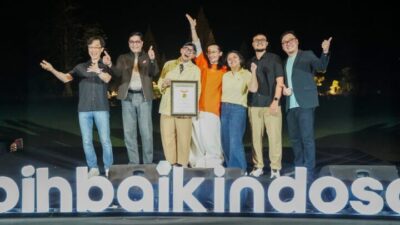Dave Hendrick-Iwet Ramadhan Cetak Rekor MURI Live TikTok 11 Jam Nonstop Bareng Indosat