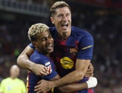 Robert Lewandowski Pahlawan Kemenangan Barcelona atas Atletico Madrid