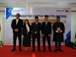 Jumalianto Lantik dan Ambil Sumpah PPAT Rivo Ichwan Mamentu